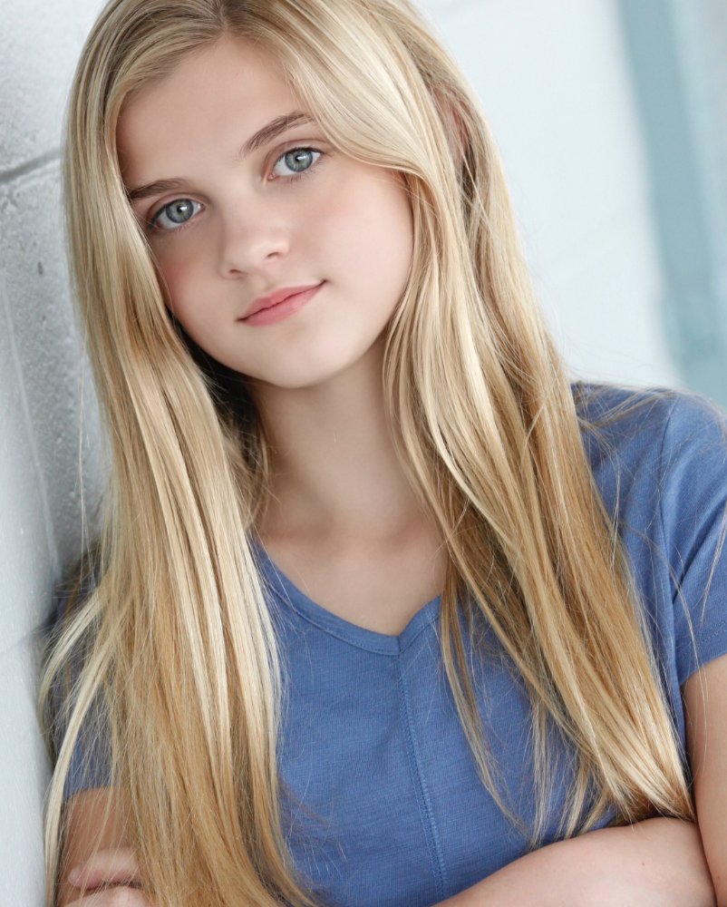 Skylar Dunn