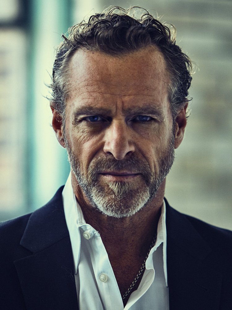 Steven Lyon