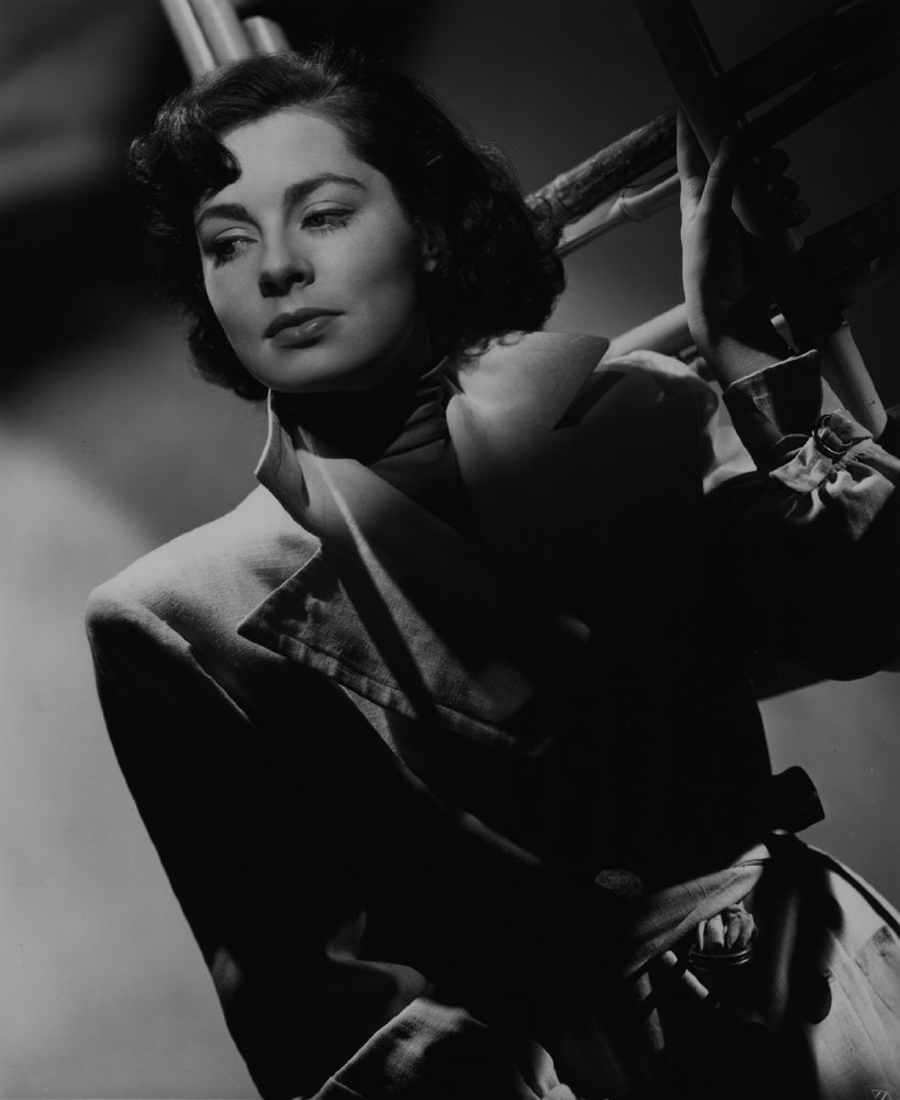 Viveca Lindfors
