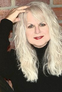 Lorraine Devon Wilke