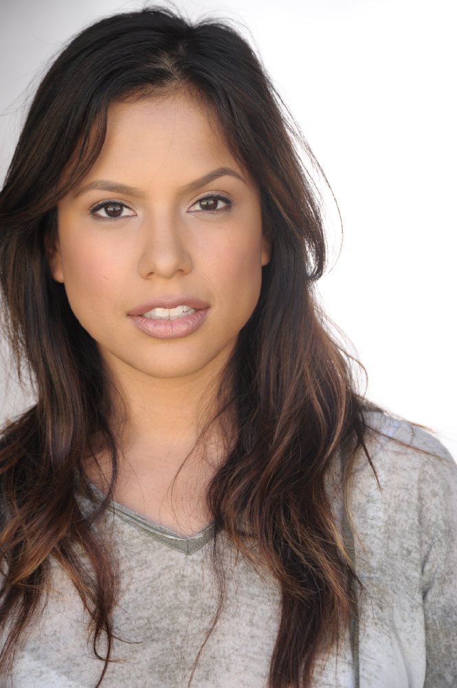 Jacqueline Grace Lopez