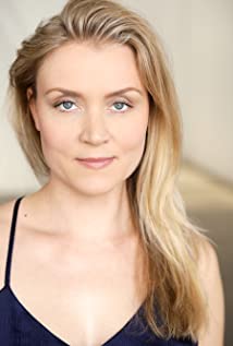 Marisa Van den Borre