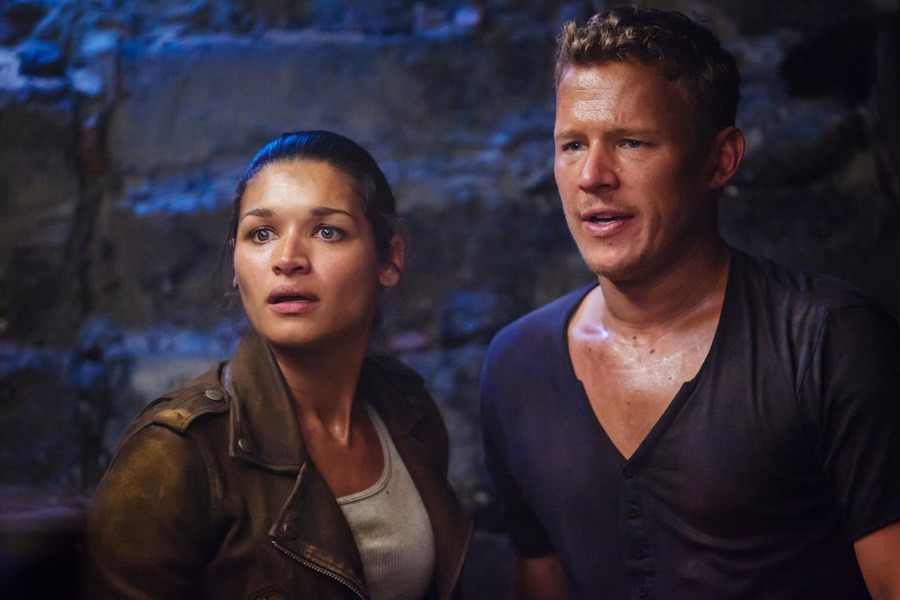Christopher Egan