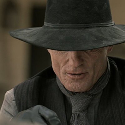 Lawrence, El Lazo