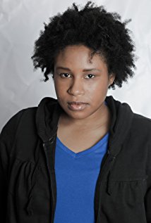 Ariane Perideaux
