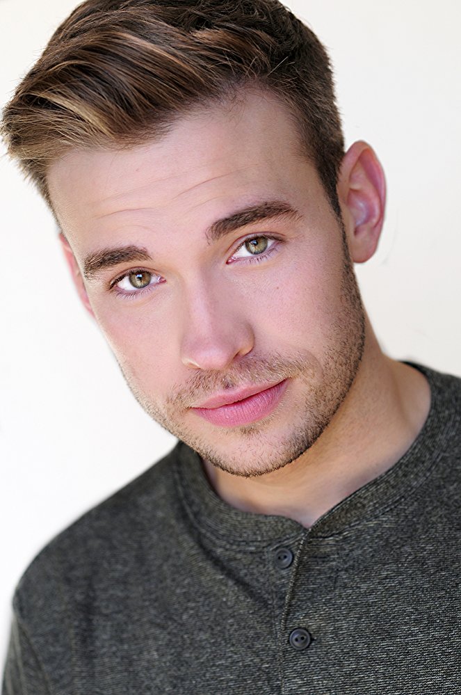 Tyler Humphries
