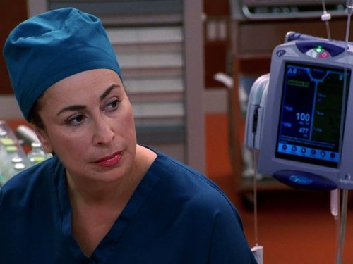 Dr. Liz Cruz