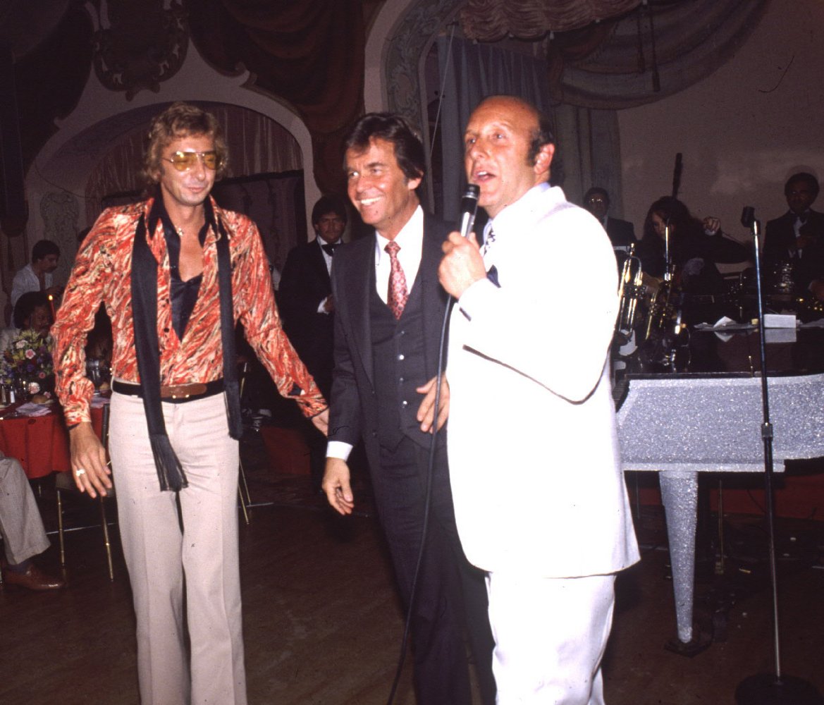 Barry Manilow