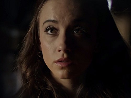 Stella Maeve