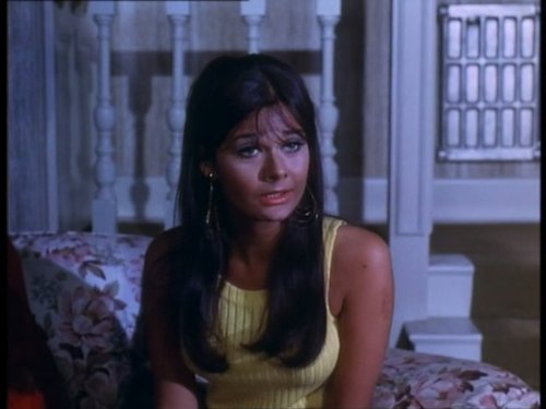 Imogen Hassall