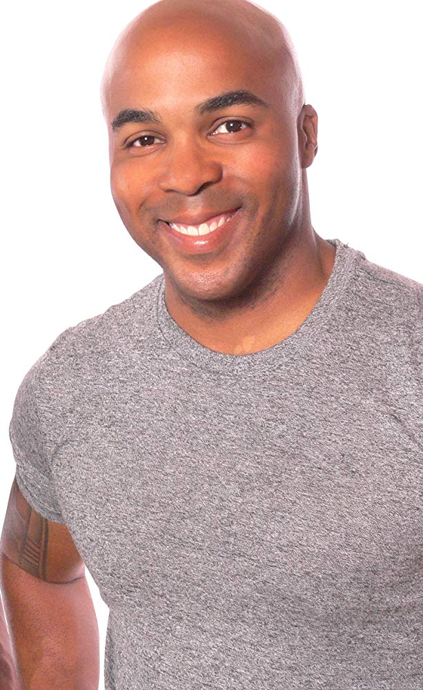 Antoine Holmes Sr.