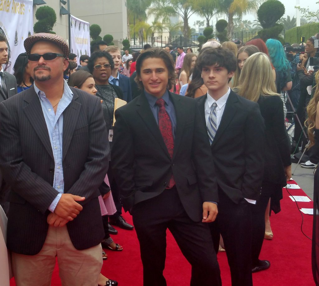 Aaron R Landon