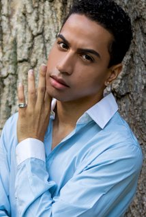 Luis Hernandez